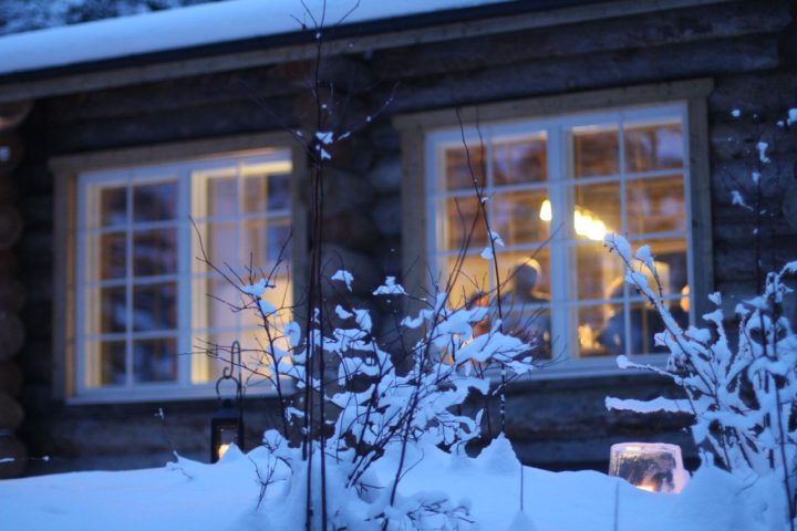Schneeglanz und Weihnachtsfreude | Ferienhausurlaub in Finnland